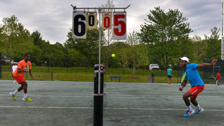 巴萨依旧充 巴萨依旧充