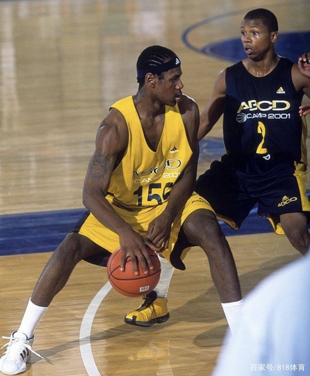 五球大胜 大巴黎主场击败雷恩