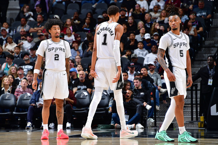 系统总结：什么是“博弈中的时间偏好”？解析长期收益与短期快感的博弈。（一文读懂博弈中的时间偏好：长期回报与短期快感的权衡）