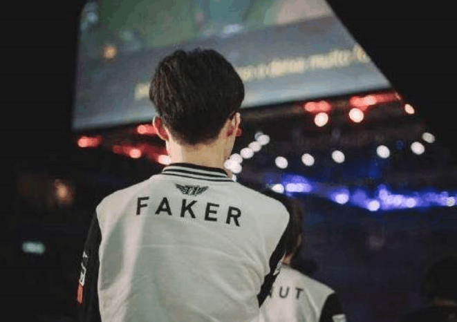 （粤港澳全运会）网球男子单打：奥运亚军张之臻战胜对手晋级